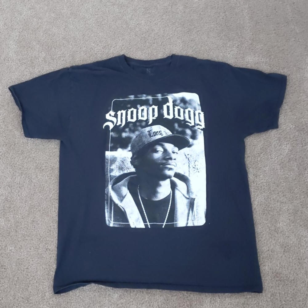 Snoop Dogg t shirt